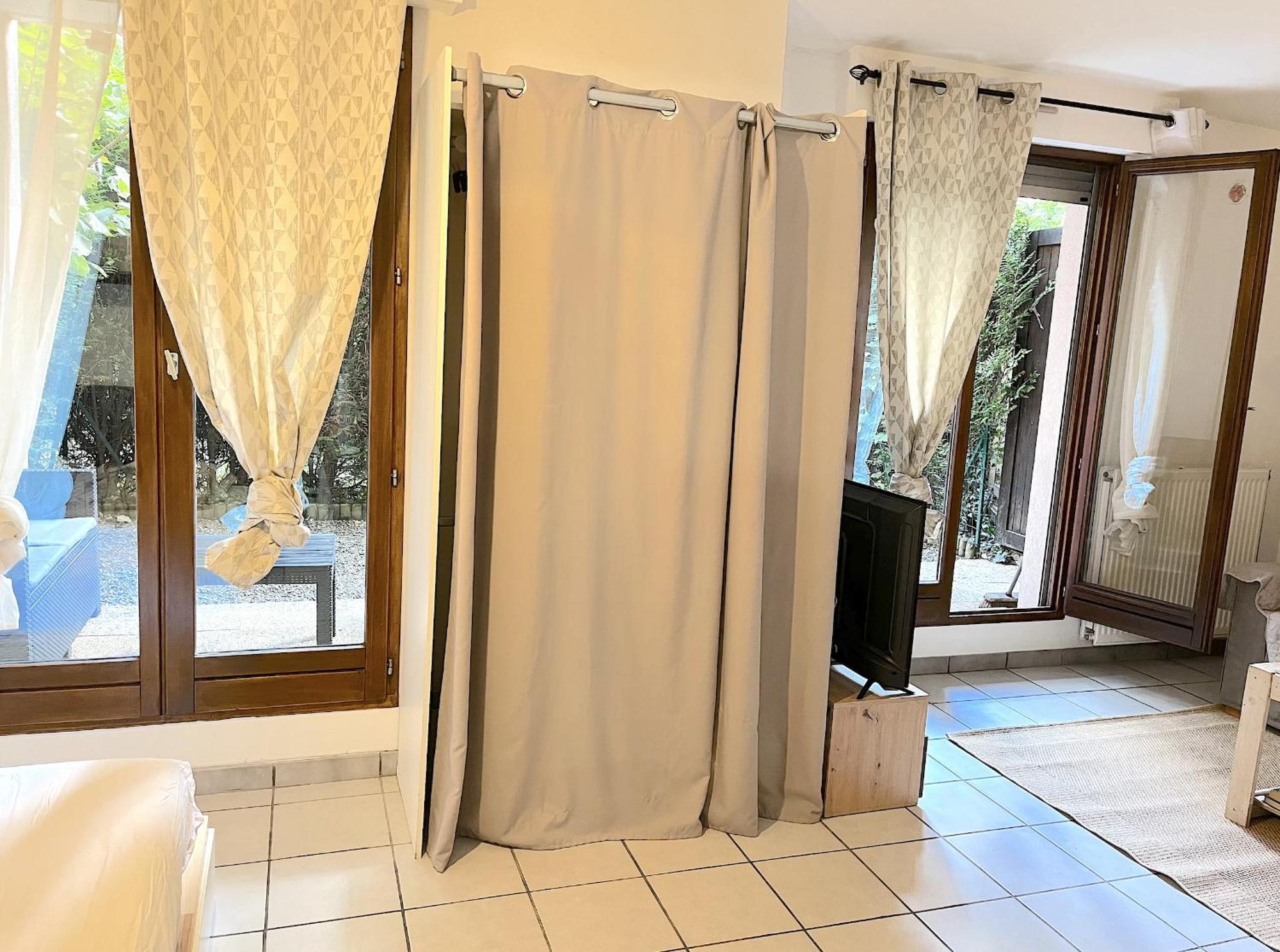 Ferienwohnung Joli Studio Avec Jardin Annecy Exterior foto